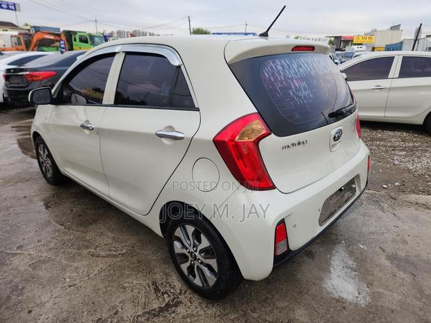Kia Morning 2016 White