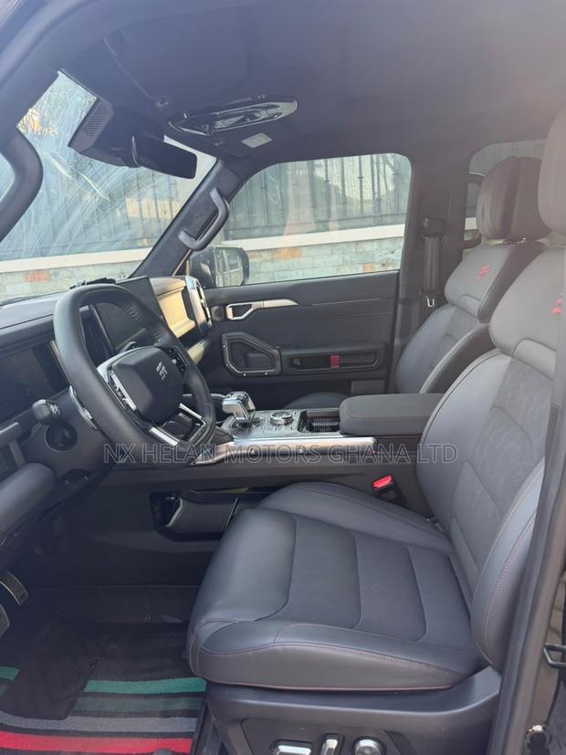 Jetour T2 2.0 Petrol AWD 2023 Black
