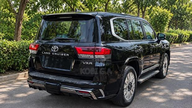 New Toyota Land Cruiser 2026 Black