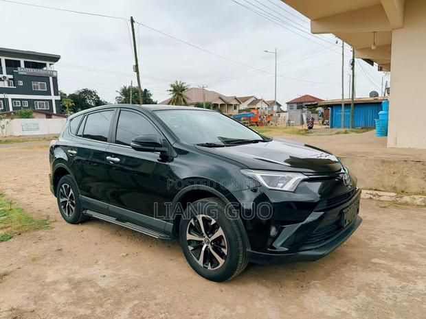 Toyota RAV4 2018 Black