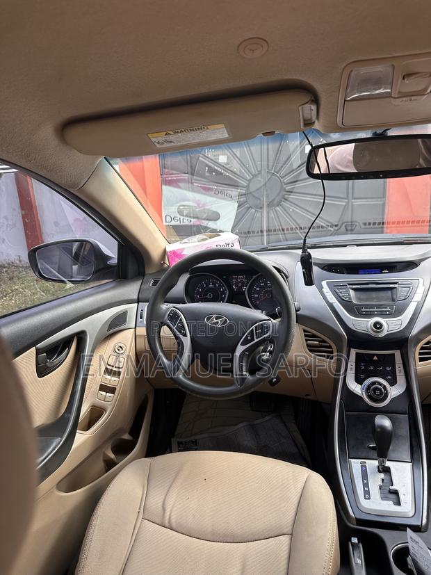 Hyundai Elantra GLS Sedan FWD (1.8L 4cyl 6A) 2013 White