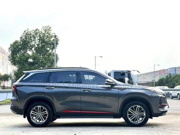 Changan CS75 Plus 2022 Gray