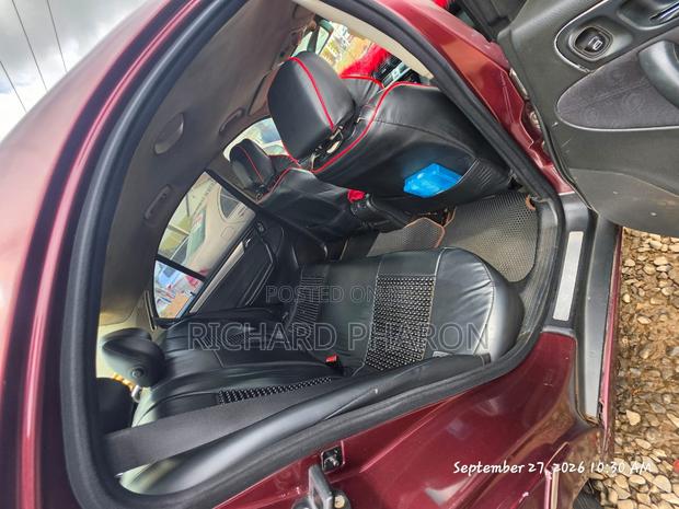 Mercedes-Benz C200 2006 Burgundy