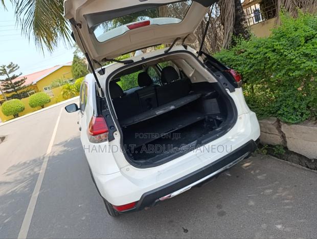 Nissan Rogue S AWD 2017 White