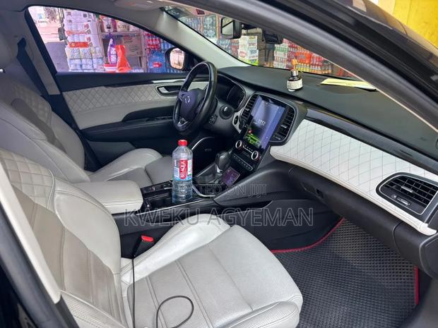 Renault Samsung SM6 2.0 GDi FWD 2016 Black