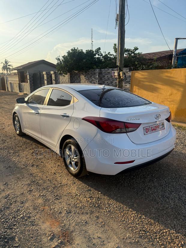 Hyundai Avante 2016 White