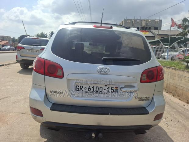 Hyundai Santa Fe 2.2 CRDi Automatic 2009 Silver