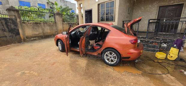Mazda 3 2.0 i Sport 2010 Orange