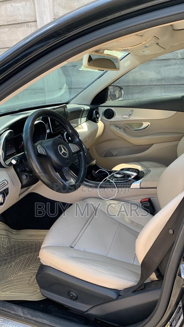 Mercedes-Benz C300 Luxury 4matic Sedan AWD (2.0L 4cyl 7A) 2017 Black