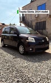 Toyota Sienta 1.5 FWD 2014 Burgundy for sale