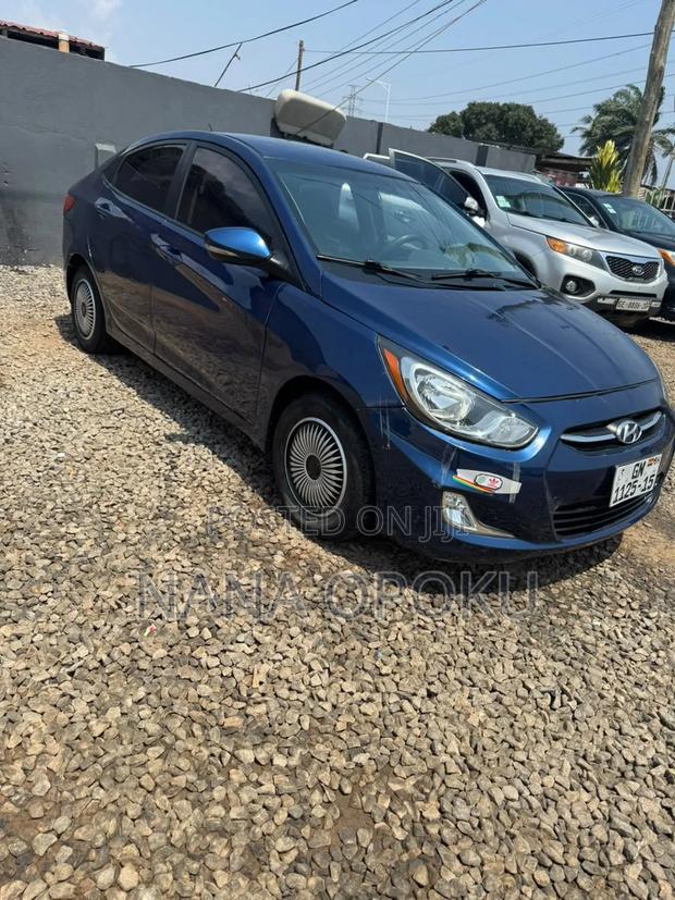Hyundai Accent 2013 Blue