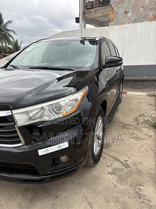 Toyota Highlander 2016 Black
