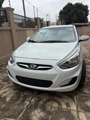 Hyundai Accent SE Sedan 2017 White for sale