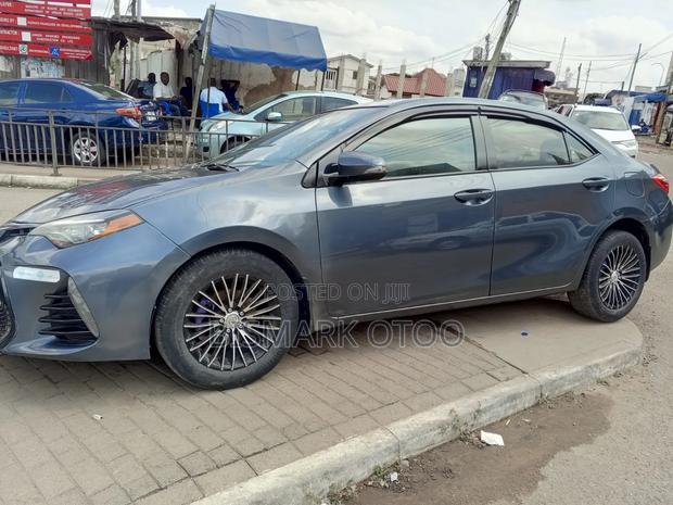 Toyota Corolla S 4dr Sedan (1.8L 4cyl CVT) 2016 Blue