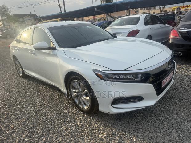 Honda Accord LX 1.5T 2021 White