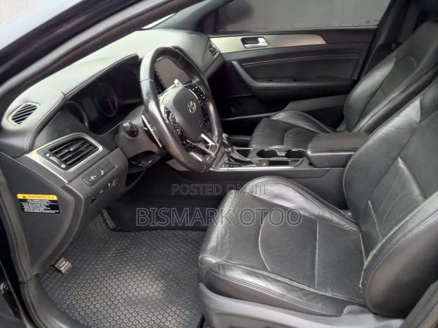 Hyundai Sonata SE 2017 Black