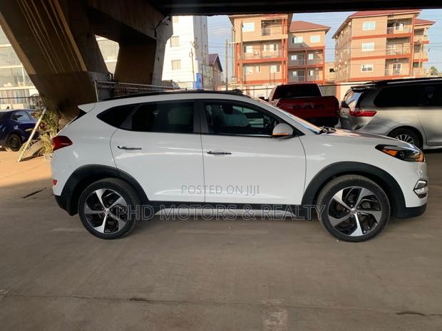 Hyundai Tucson Limited AWD 2018 White