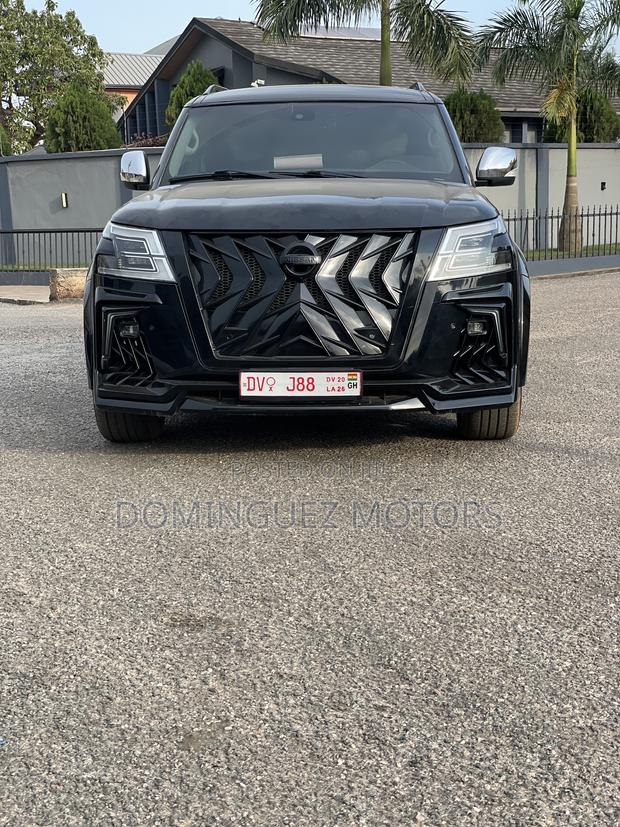 Nissan Patrol 2010 Black