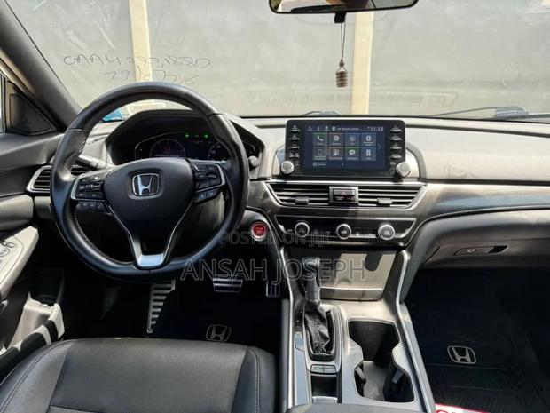 Honda Accord 2019 White