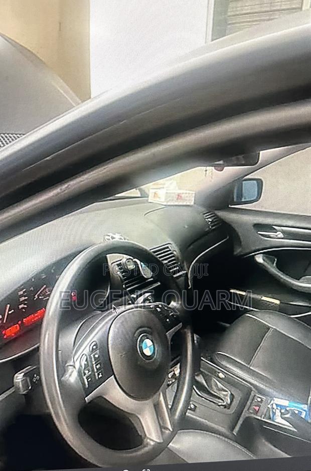 BMW 3 Series 318i RWD 2002 Black