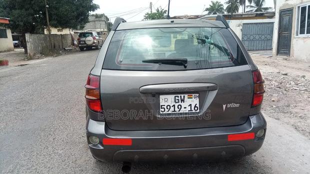 Pontiac Vibe 2008 Gray