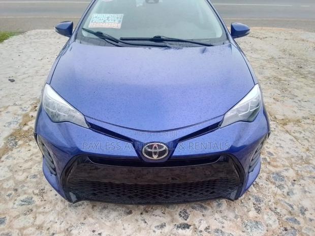 Toyota Corolla SE Special Edition 4dr Sedan (1.8L 4cyl CVT) 2017 Blue