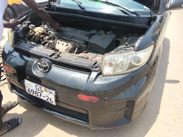Toyota Raum 2010 Black