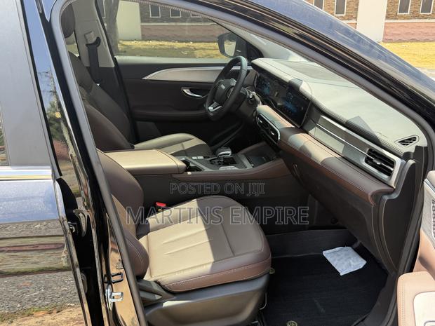 Jetour X90 Plus 1.6 FWD 2023 Black