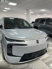 New Denza N9 2.0 Hybrid AWD 2025 Silver for sale
