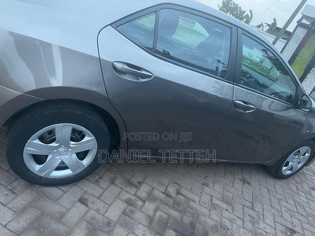 Toyota Corolla LE ECO 4dr Sedan (1.8L 4cyl CVT) 2017 Green
