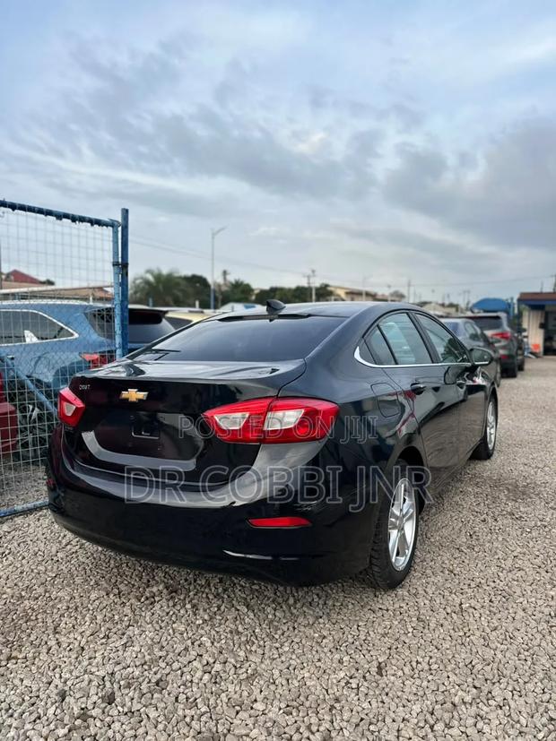 Chevrolet Cruze 2018 Black