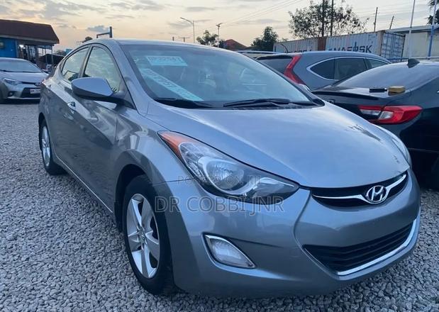 Hyundai Elantra 2013 Gray
