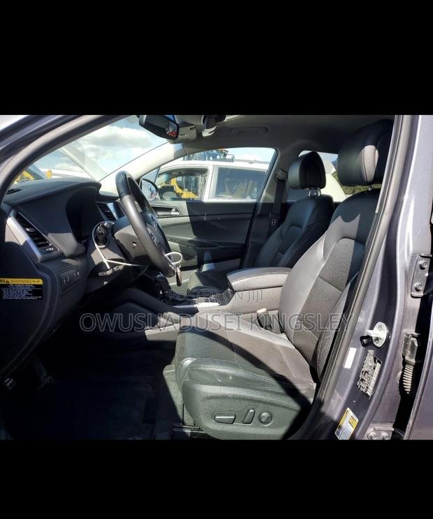 Hyundai Tucson Limited AWD 2017 Gray