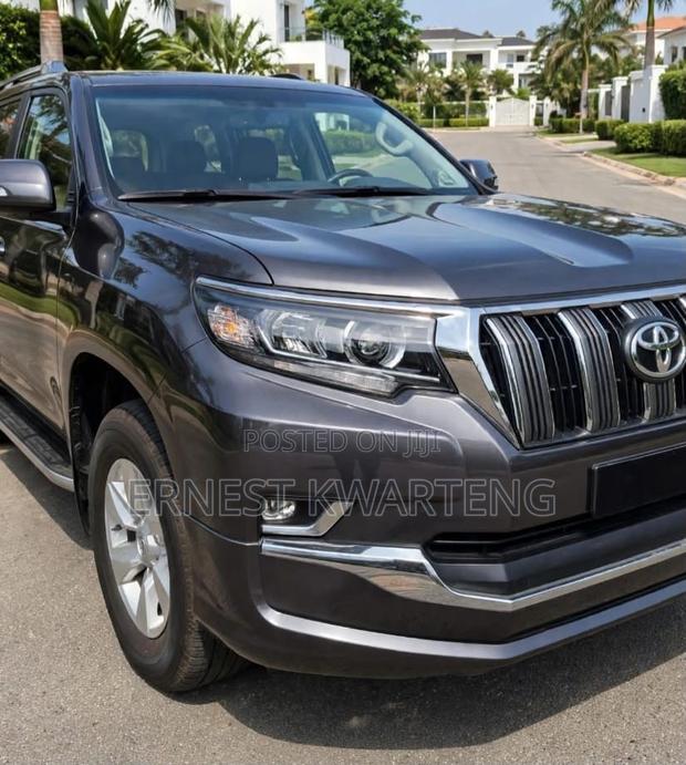 New Toyota Land Cruiser Prado 2023 Gray