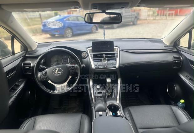 Lexus NX 2017 Gray