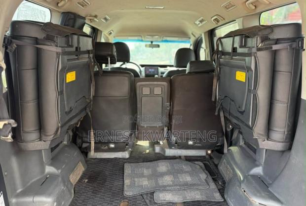 Toyota Voxy 2011 Black