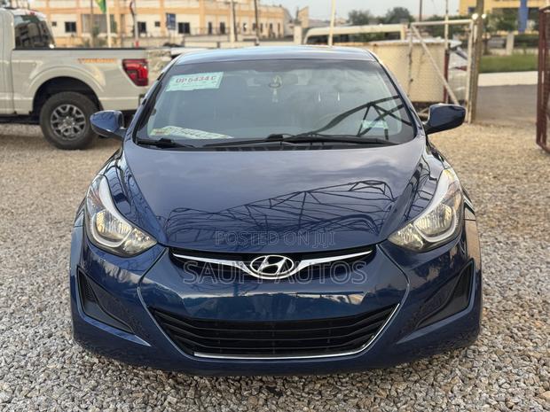Hyundai Elantra SE Sedan FWD (1.8L 4cyl 6M) 2016 Blue