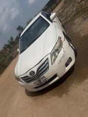 Toyota Camry 2009 White for sale