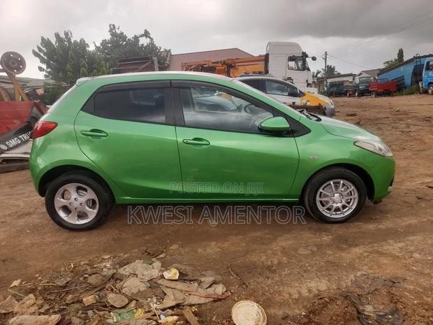 Mazda Demio 2010 Green