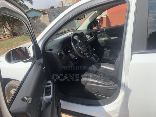 Jeep Compass Latitude 4x4 2016 White