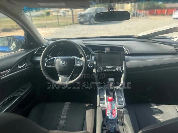 Honda Civic EX-L 4dr Sedan (1.5L 4cyl) 2017 Blue