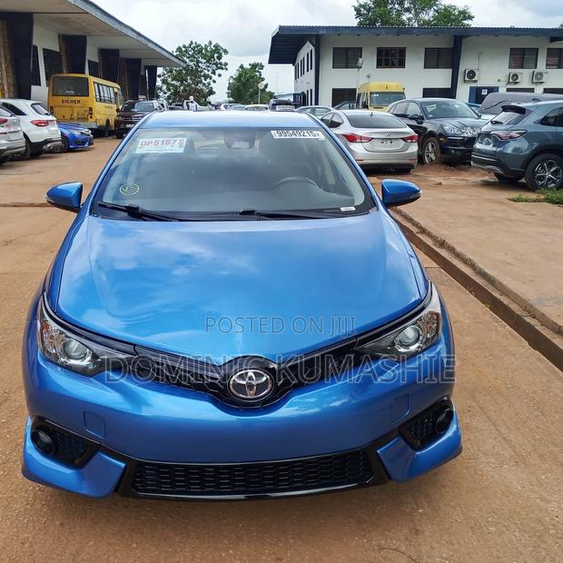 Toyota Corolla L 4dr Sedan (1.8L 4cyl CVT) 2017 Blue