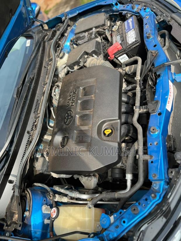 Toyota Corolla L 4dr Sedan (1.8L 4cyl CVT) 2017 Blue
