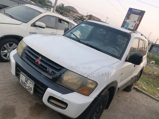 Mitsubishi Pajero 2008 White