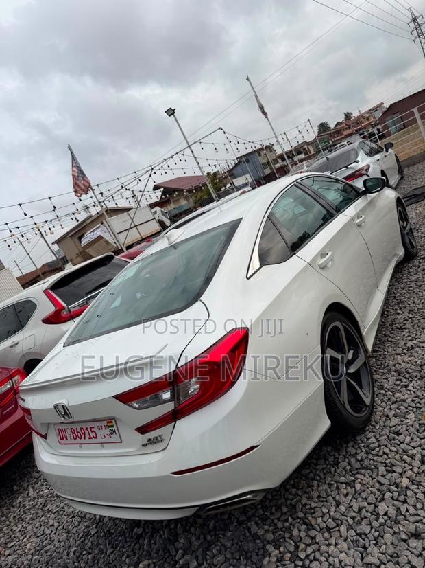 Honda Accord 2022 White