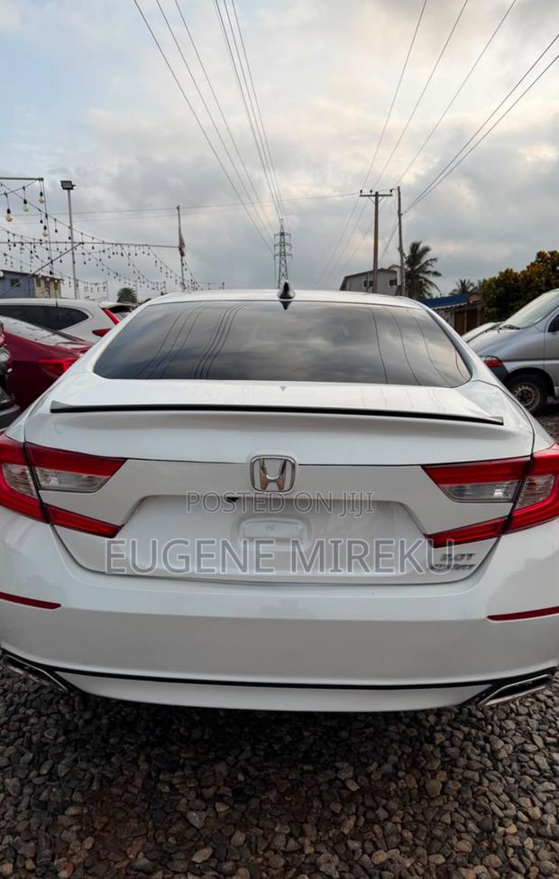 Honda Accord 2022 White