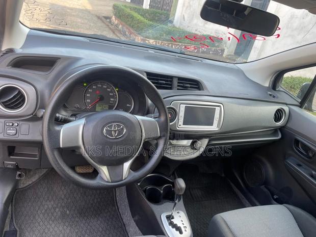 Toyota Vitz 2014 Black