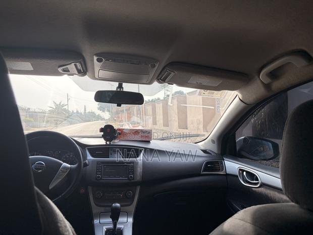 Nissan Sentra 2014 Silver