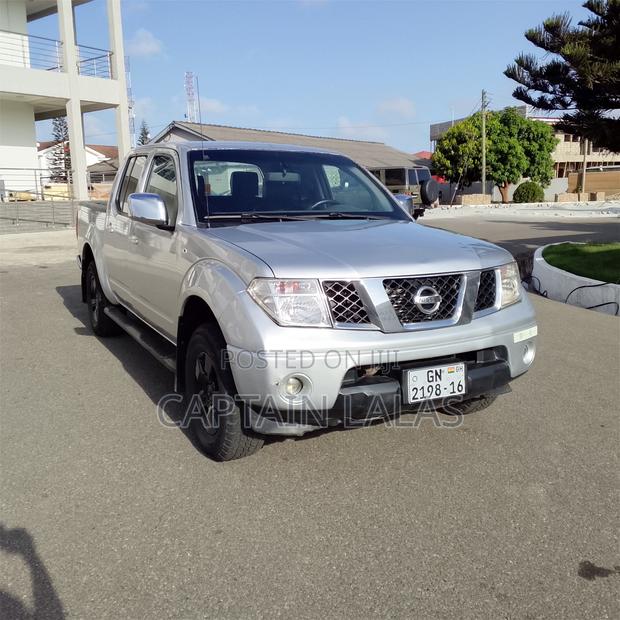 Nissan Navara 2016 Silver