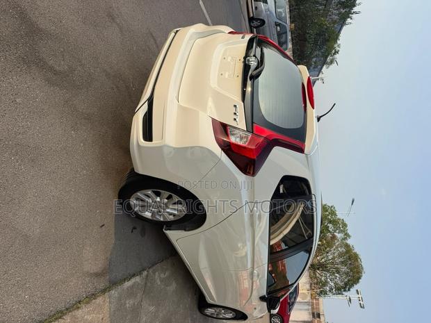 Honda Fit 2018 White